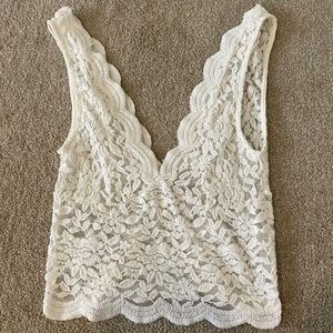 Zara Lace Scallop V-Neck Tank, Size S